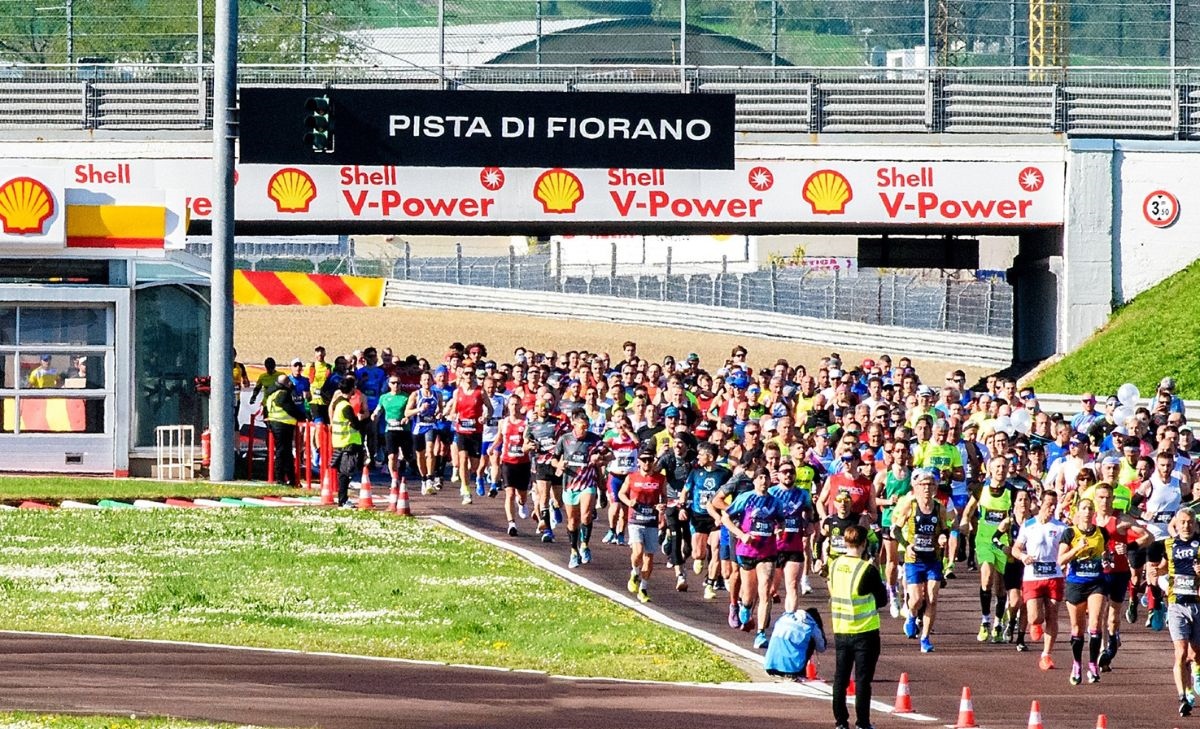 Vuoi correre nei luoghi iconici della Ferrari? L'evento a marzo