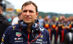 Red Bull, Wache sulla RB19: «Per noi è stato un fallimento» - Wache spiega il fallimento della RB19: «Solo Max è riuscito a gestirla bene»