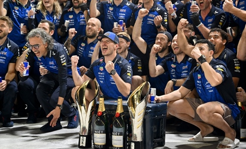 Wachè svela le qualità di Verstappen e ammette: «gli ingegneri lo adorano»