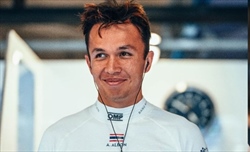 Williams, Albon è stato in terapia intensiva: le sue condizioni e lo scenario per prossimo GP - Williams, Albon in terapia intensiva: le sue condizioni e lo scenario per il GP di Singapore