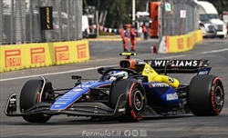 Williams, che pasticcio: danni alla macchina nelle prove di pit stop, i dettagli