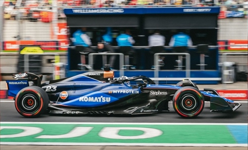 Williams in Cina per confermarsi, Sainz per «iniziare la stagione» - Williams in Cina per confermarsi, Sainz per «iniziare la stagione»