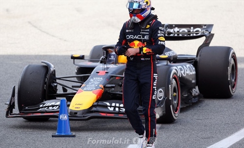 Wolff attacca Verstappen: «I campioni non possono fare così». Anche Horner senza parole