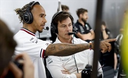 Wolff conferma: «Hamilton ha avuto un'offerta da Elkann»