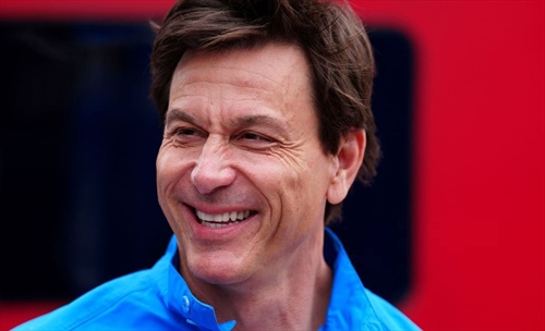 Wolff critico: «Persi 75 punti per affidabilità. Safety Car? Basta fare cinema» - Wolff critico: 