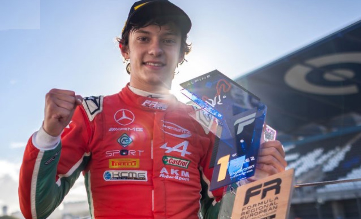 Wolff difende la Ferrari: «Antonelli? Non era un errore non prenderlo da bambino»