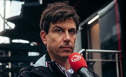 Wolff difende la filosofia Mercedes: Non è necessario buttare via tutto