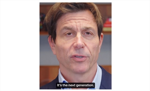 Wolff inaugura il 2026 della Mercedes con un messaggio disarmante - Wolff inaugura il 2026 della Mercedes con un messaggio disarmante