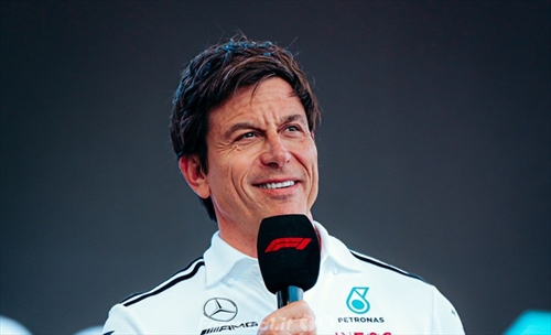 Wolff sul calo Mercedes: «Abbiamo individuato il problema, torneremo competitivi»