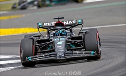 Wolff sulle difficoltà di Russell: «W14 sul filo del rasoio, facile perdere fiducia» - Wolff sulle prestazioni di Russell: «La W14 è sul filo del rasoio, si può perdere la fiducia molto velocemente»