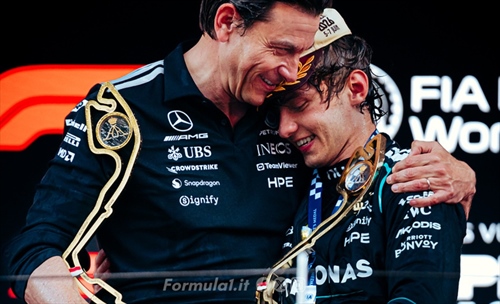 Wolff tra orgoglio e responsabilità: Monaco restituisce una Mercedes divisa