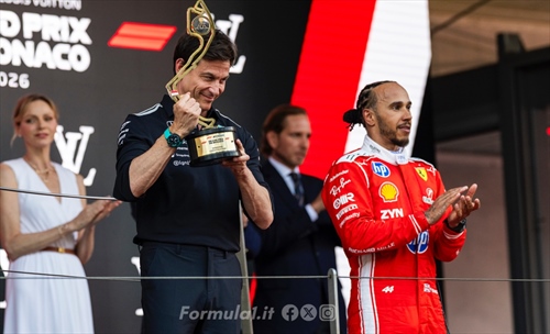 Wolff tra orgoglio e responsabilità: Monaco restituisce una Mercedes divisa a metà  - Wolff tra orgoglio e responsabilità: Monaco restituisce una Mercedes divisa