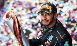 Zak Brown non sarebbe sorpreso se Hamilton vincesse nel 2024, ma due anni fa...